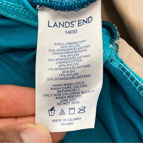 Lands end One Piece SlenderSuit V-Neck Tummy Control Skirted Swimsuit 14DD - Picture 8 of 10